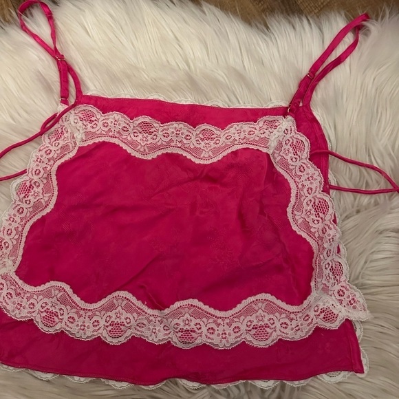 RUMORED Meadow Top - Picture 4 of 5